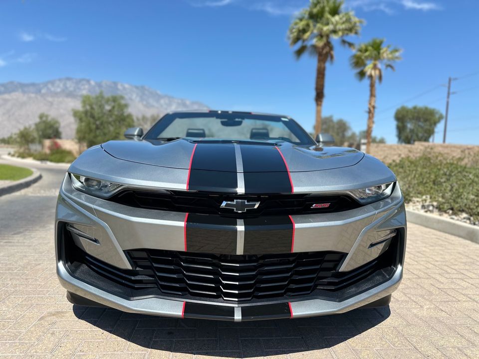 2024 Chevrolet Camaro 2