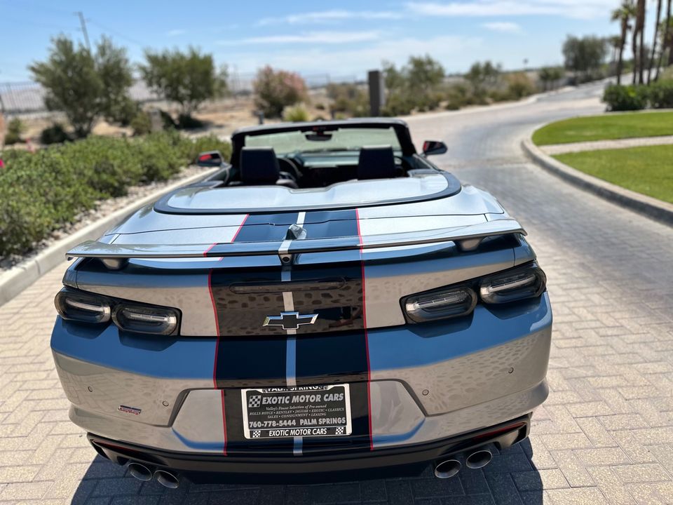 2024 Chevrolet Camaro 2