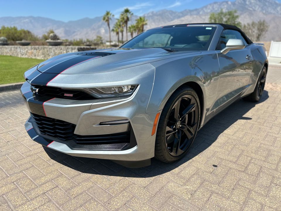 2024 Chevrolet Camaro 2