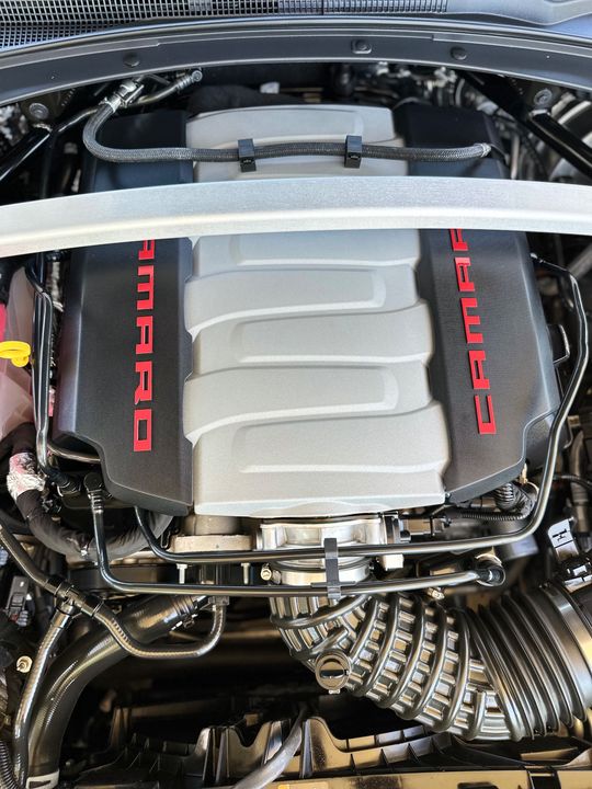 2024 Chevrolet Camaro 2
