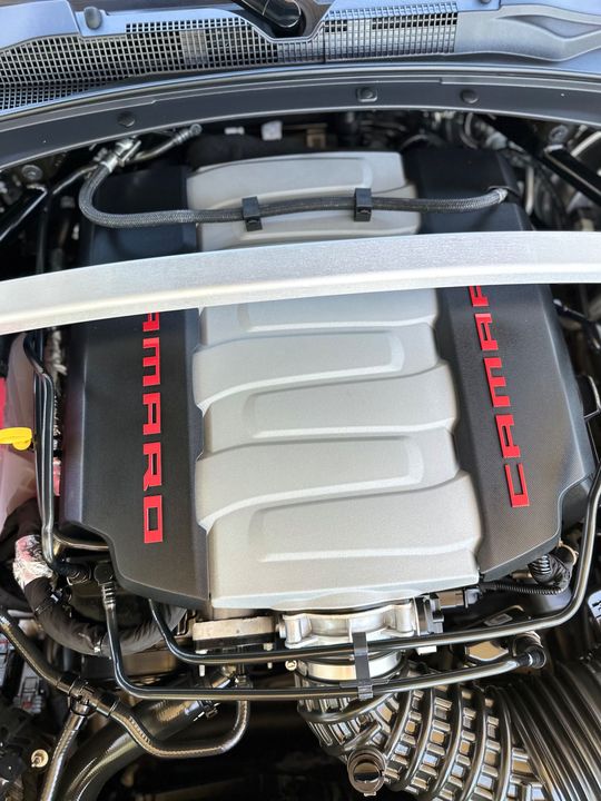 2024 Chevrolet Camaro 2
