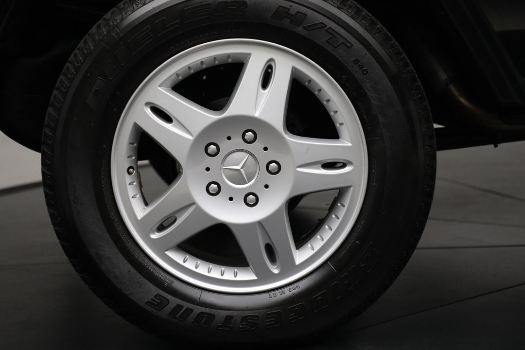 2000 Mercedes-Benz G500