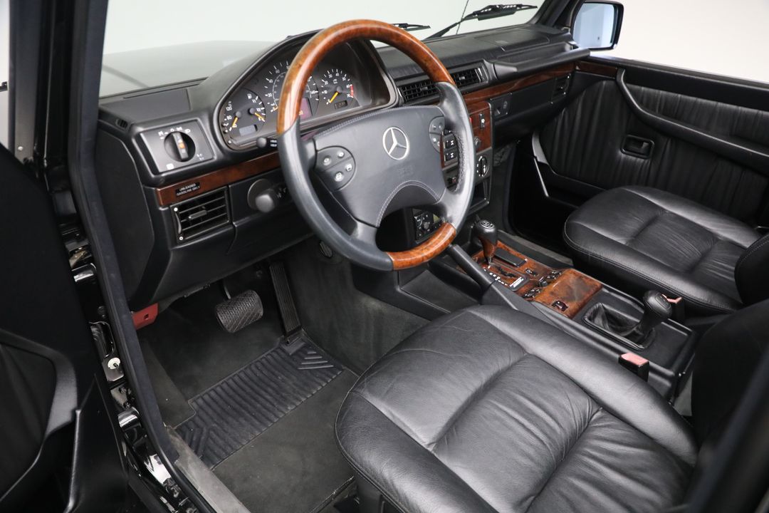 2000 Mercedes-Benz G500