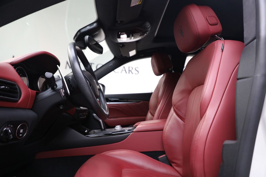 2022 Maserati Levante