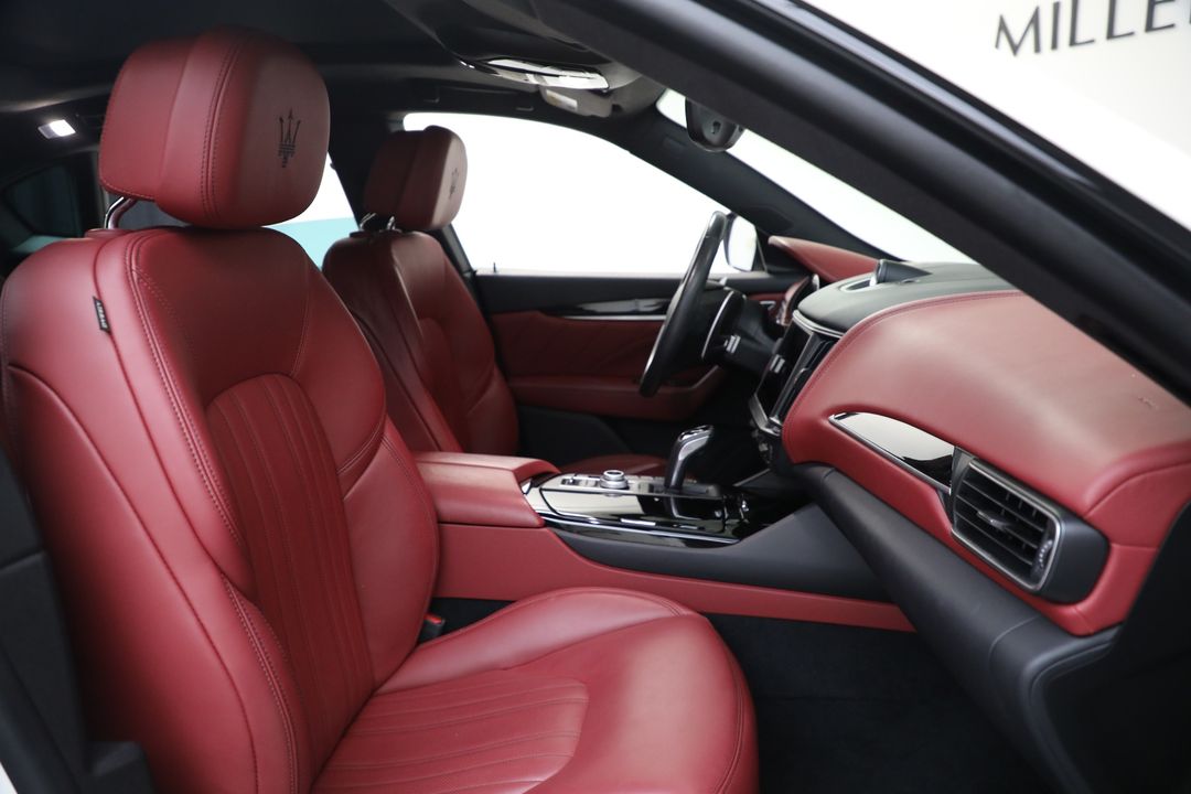 2022 Maserati Levante