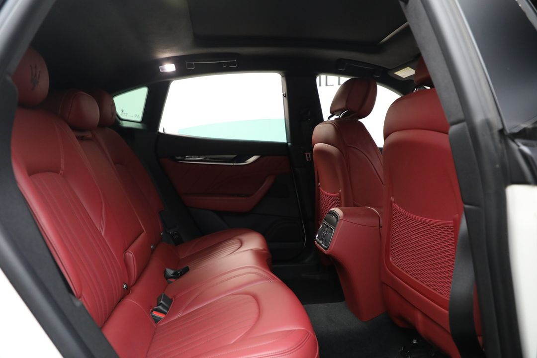 2022 Maserati Levante