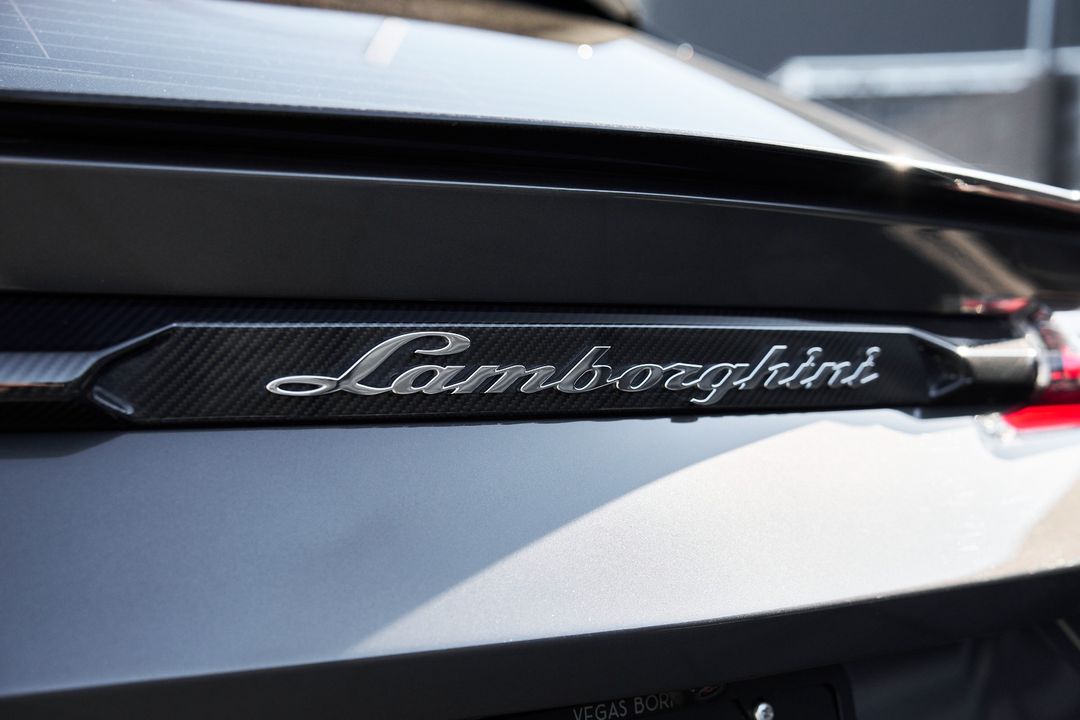 2022 Lamborghini Urus