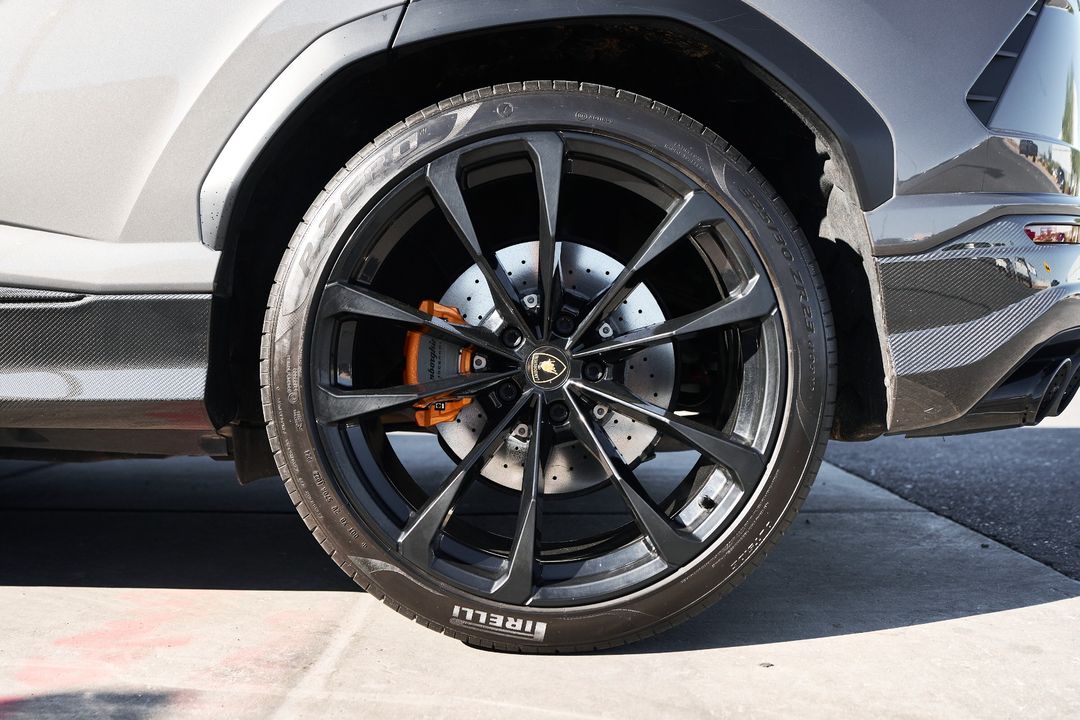 2022 Lamborghini Urus