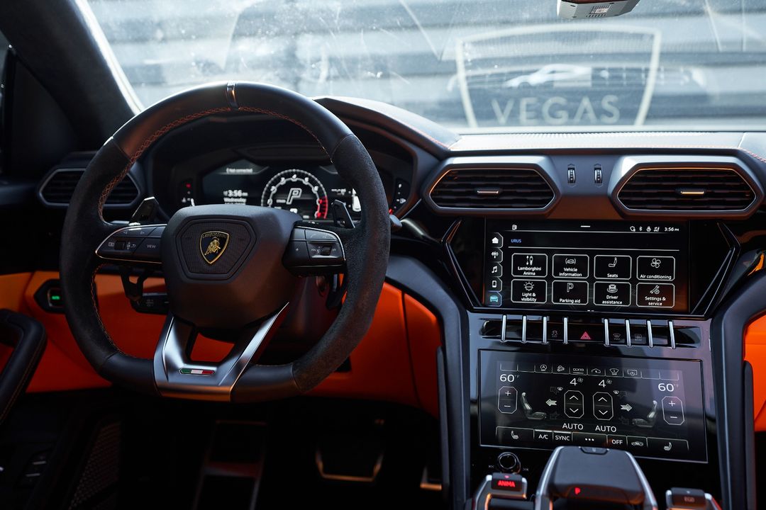 2022 Lamborghini Urus
