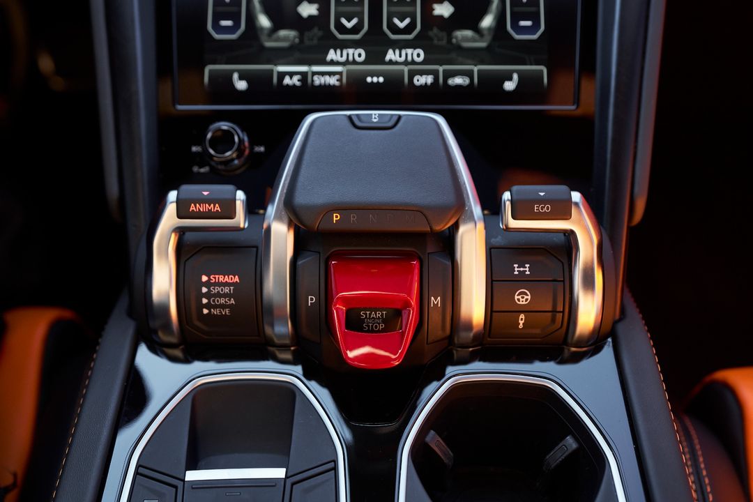 2022 Lamborghini Urus
