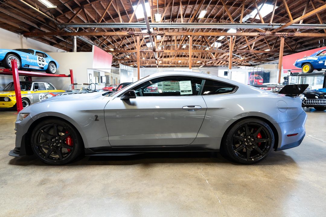 2022 Ford Mustang