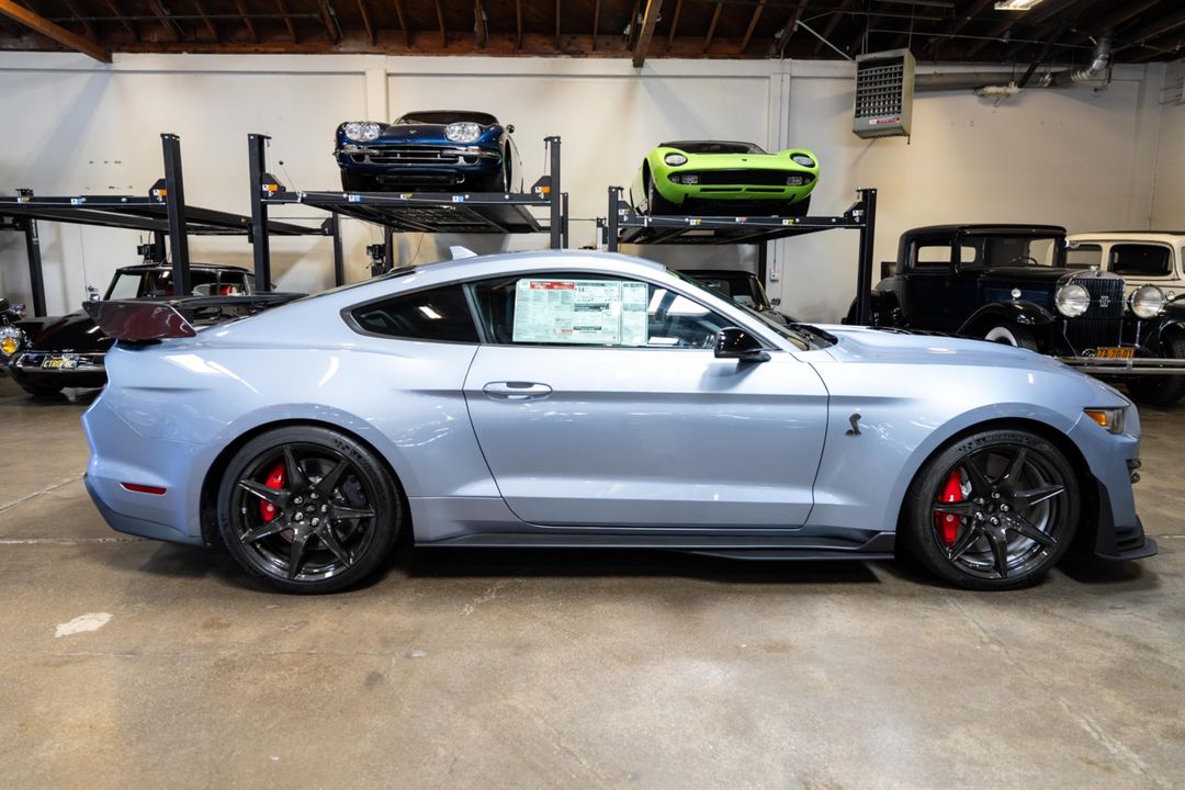 2022 Ford Mustang