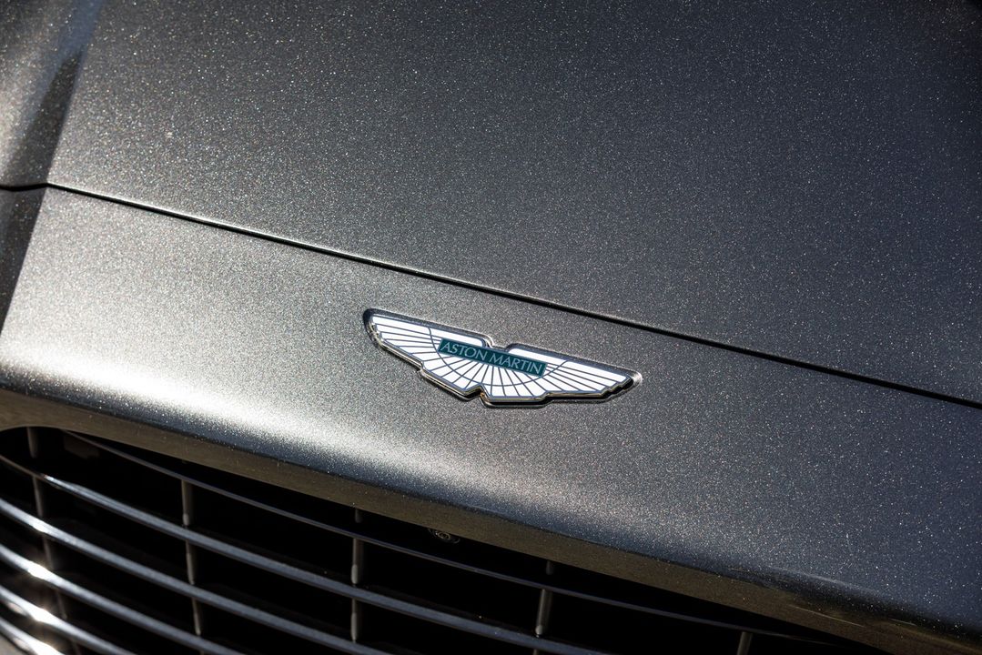 2021 Aston Martin DBX