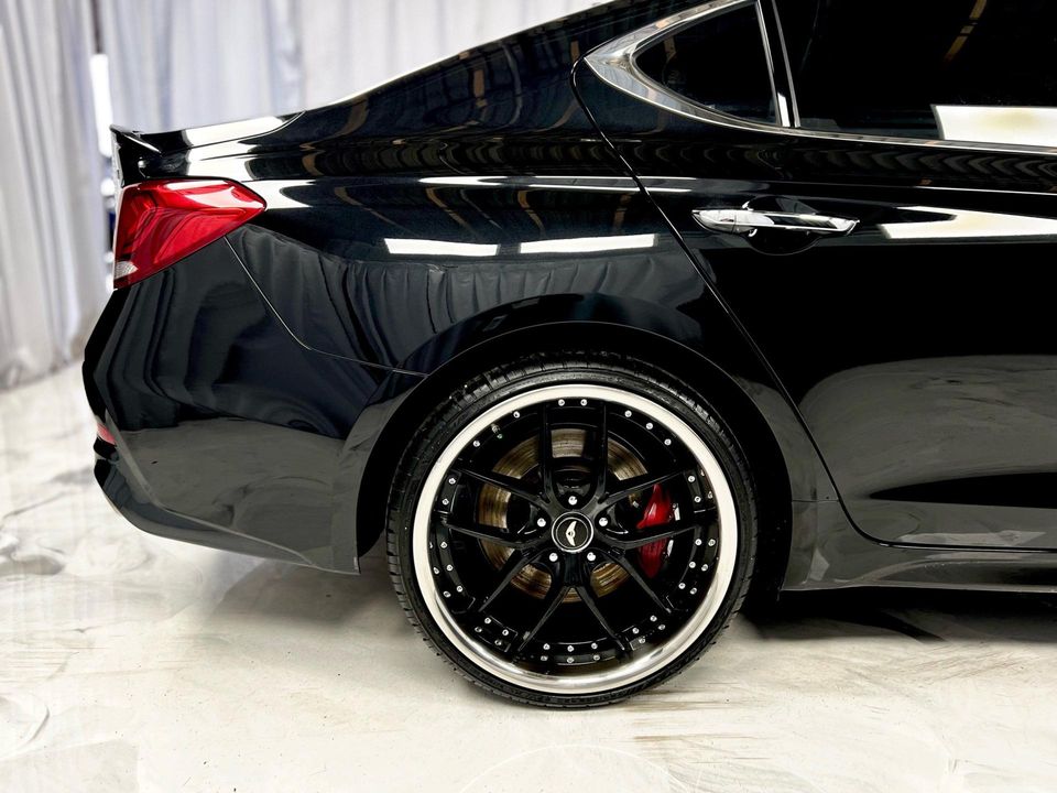 2019 Genesis G70