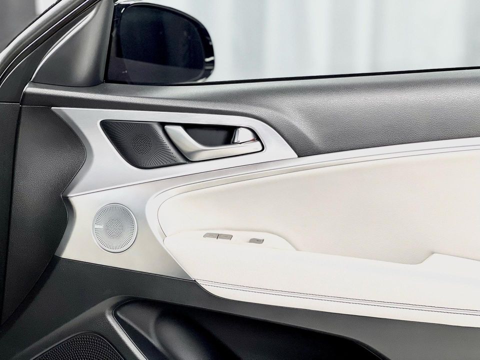 2019 Genesis G70