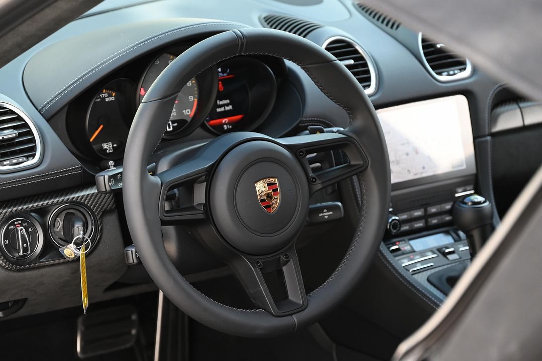 2024 PORSCHE BOXSTER
