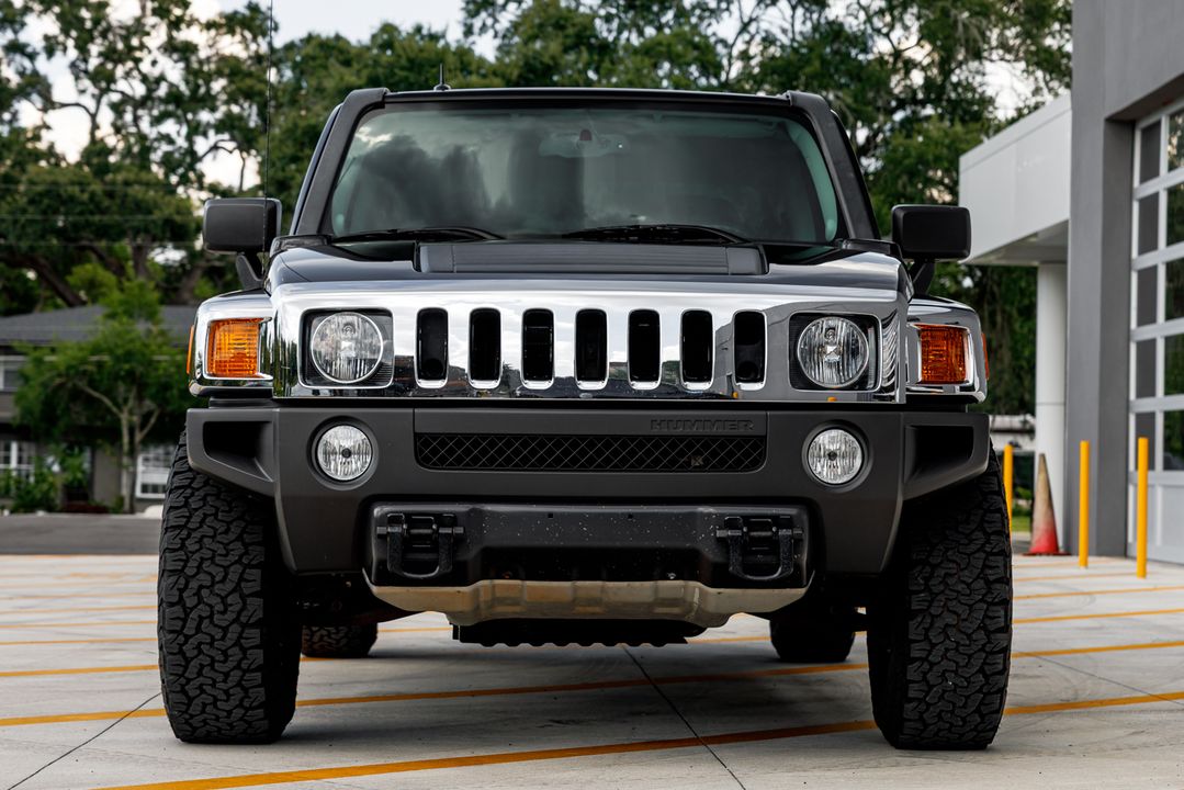 2010 HUMMER H3T