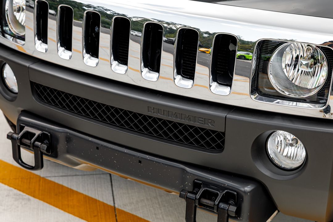 2010 HUMMER H3T