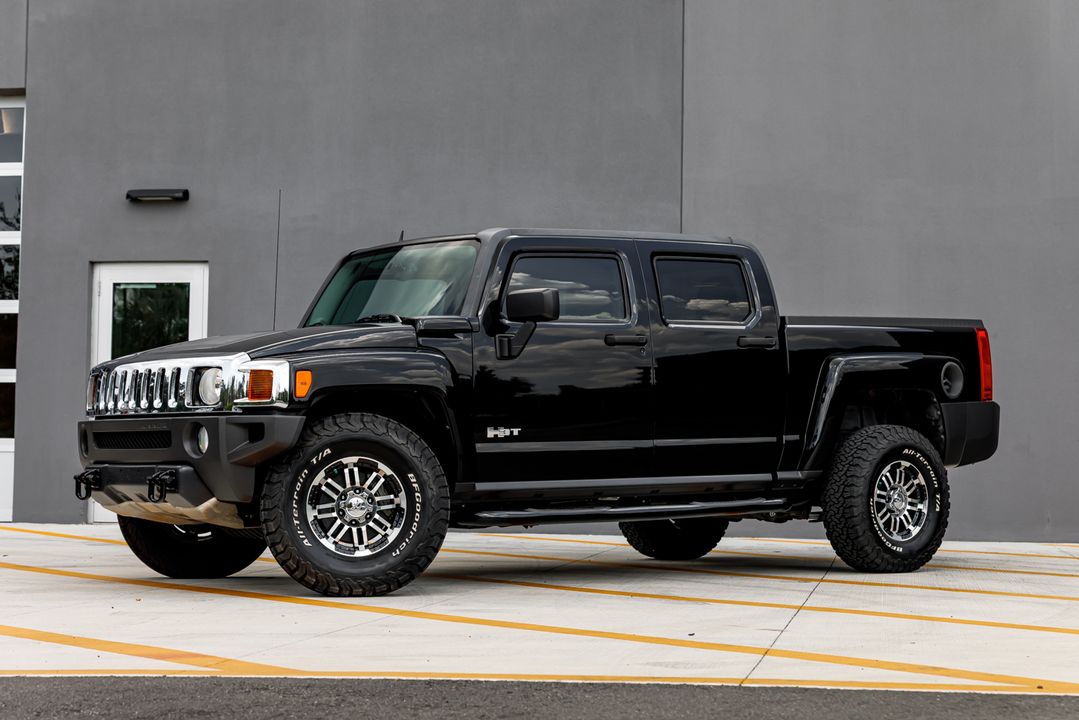 2010 HUMMER H3T