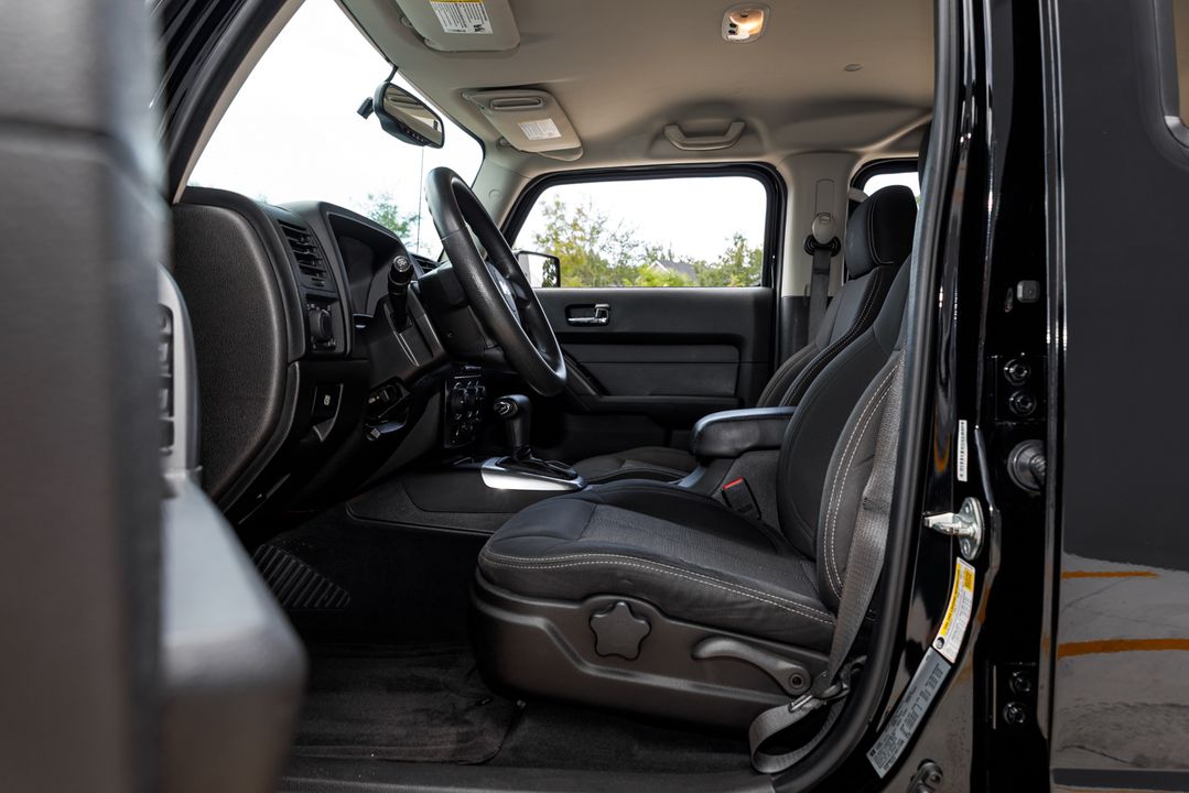 2010 HUMMER H3T