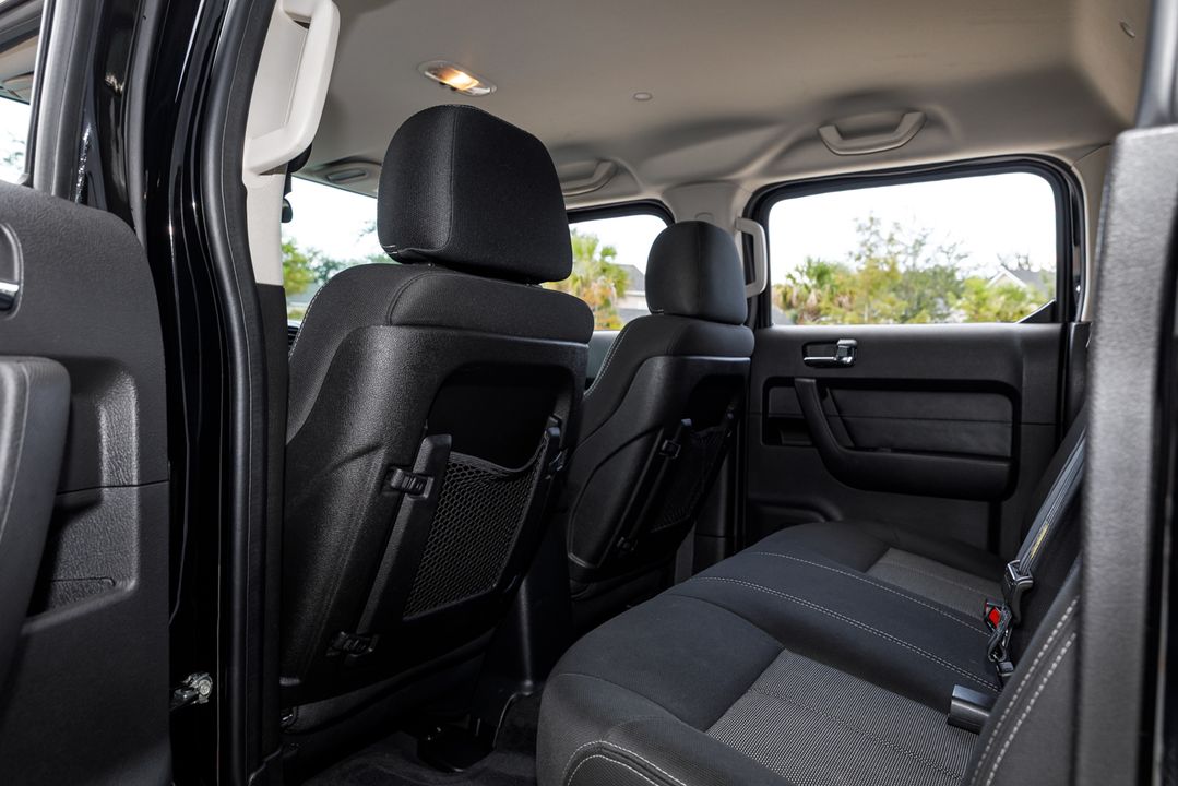 2010 HUMMER H3T