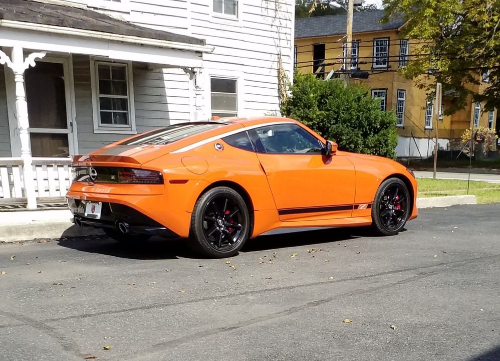 2024 NISSAN Z PERFORMANCE HERITAGE