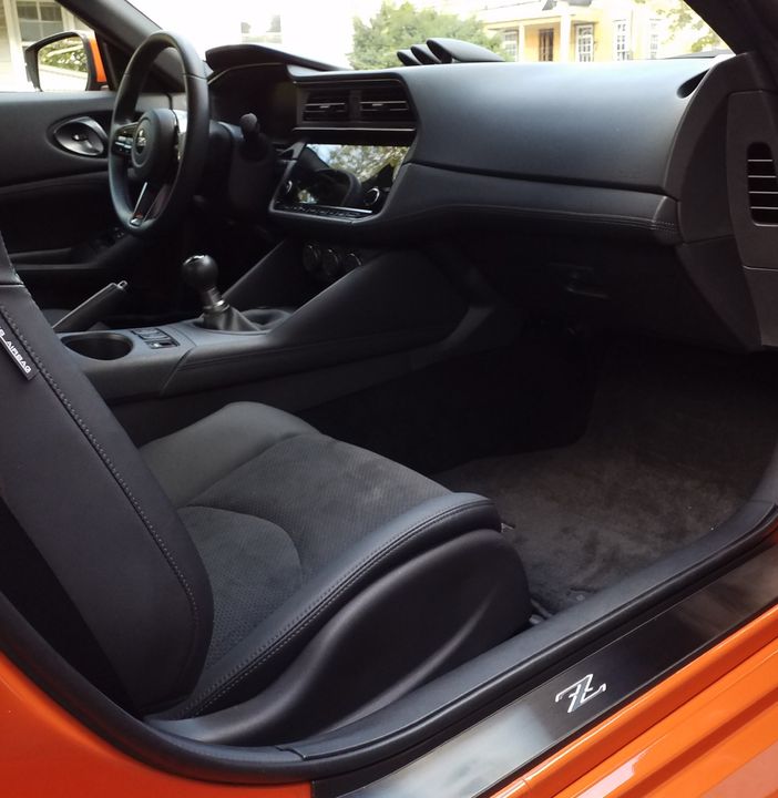 2024 NISSAN Z PERFORMANCE HERITAGE