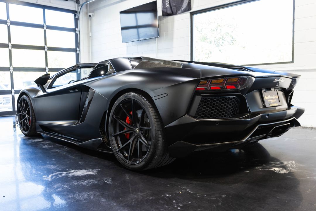 2014 Lamborghini Aventador