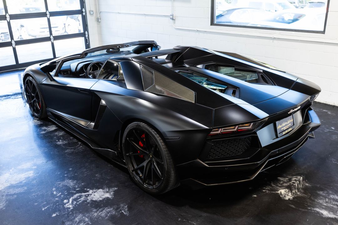 2014 Lamborghini Aventador