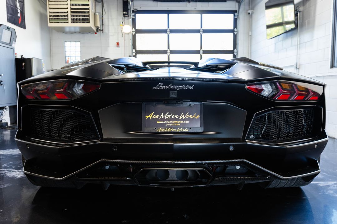 2014 Lamborghini Aventador