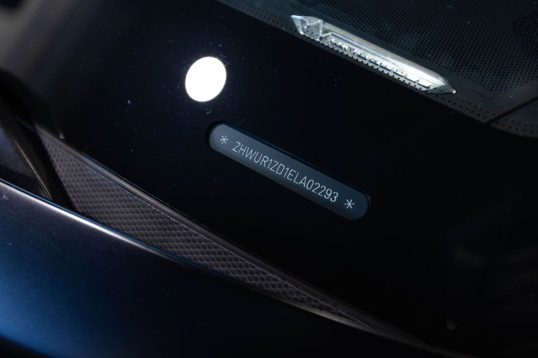 2014 Lamborghini Aventador