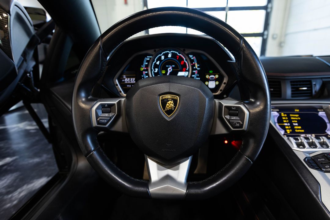 2014 Lamborghini Aventador
