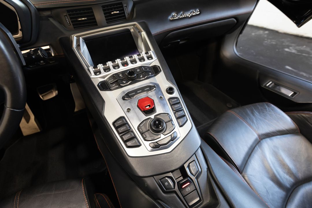 2014 Lamborghini Aventador