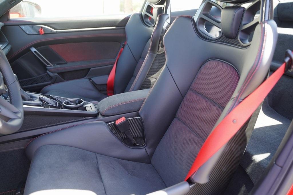 2025 Porsche 911