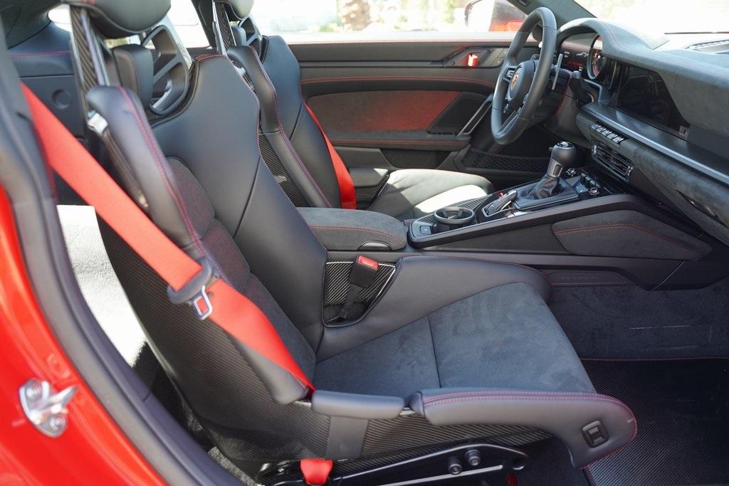 2025 Porsche 911
