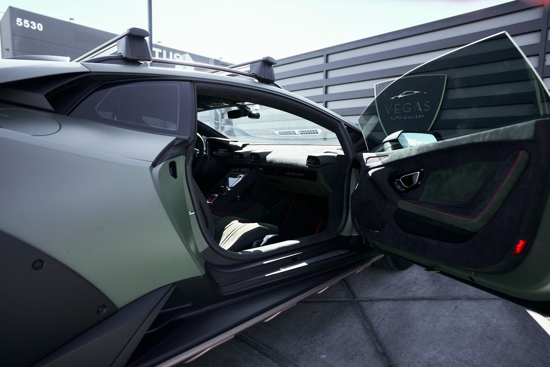 2024 Lamborghini Huracan Sterrato