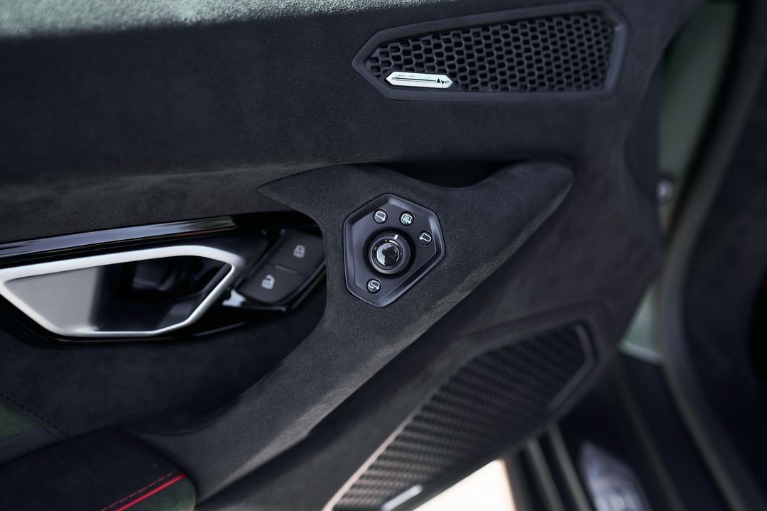 2024 Lamborghini Huracan Sterrato