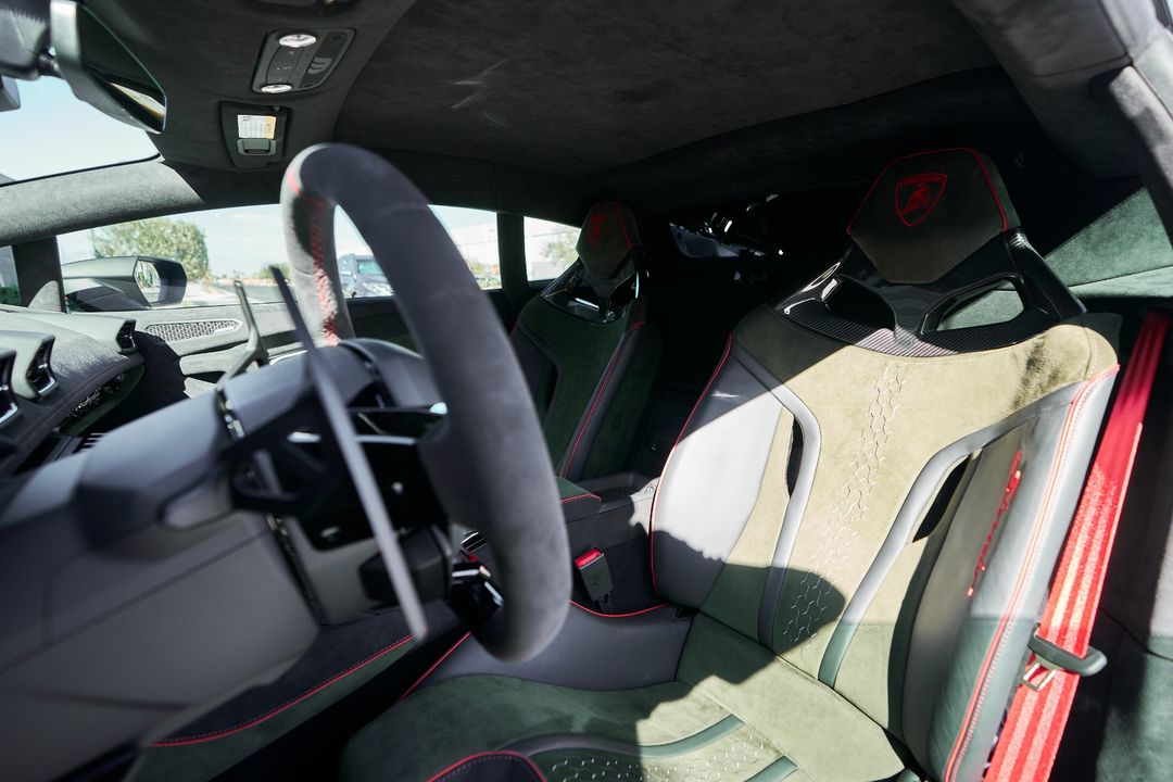 2024 Lamborghini Huracan Sterrato