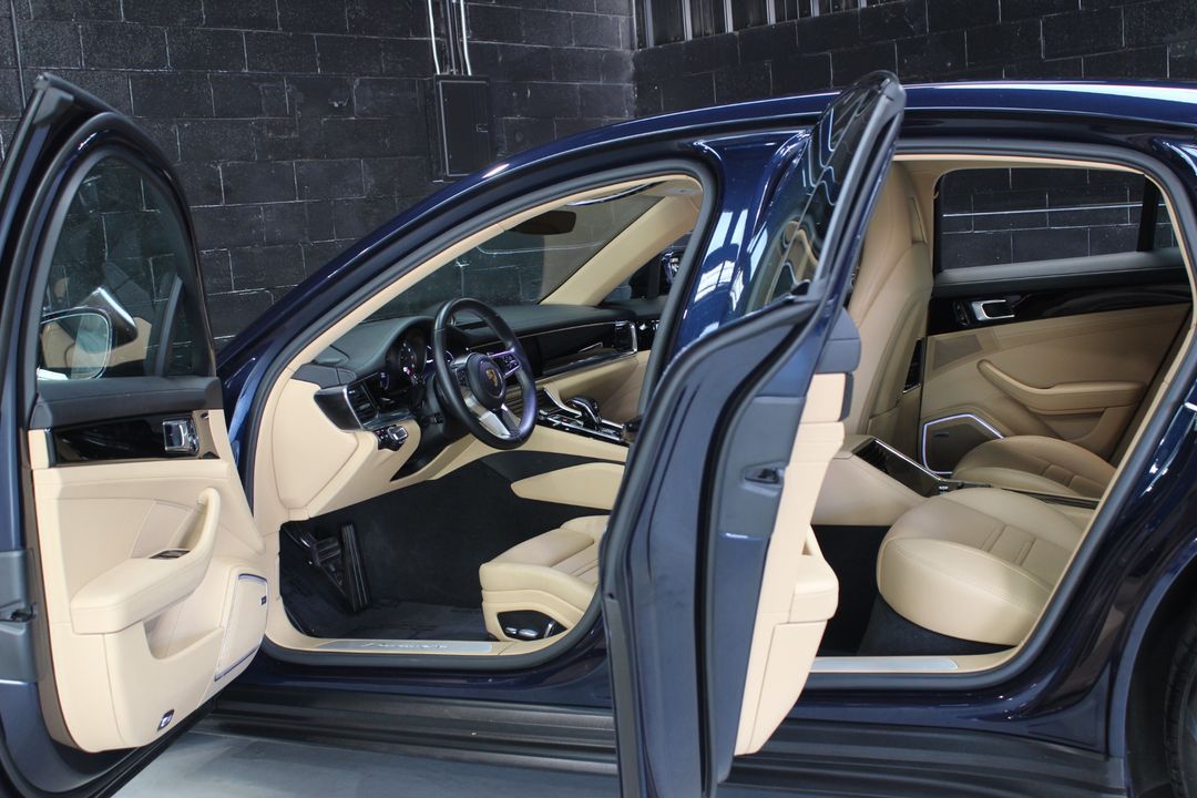 2020 Porsche Panamera