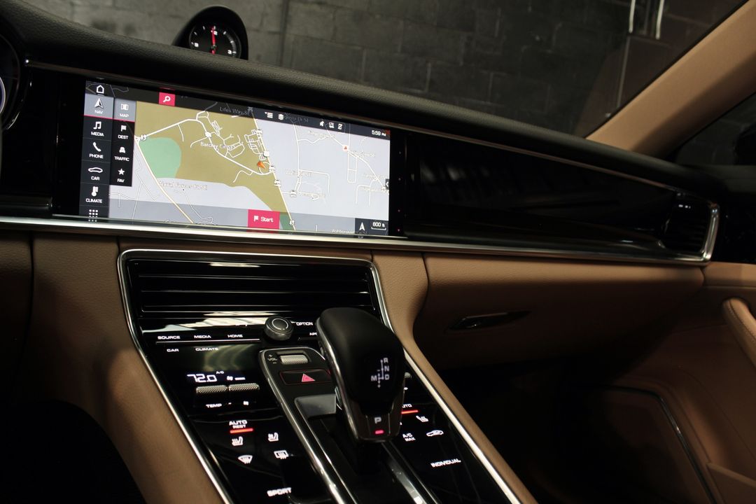 2020 Porsche Panamera