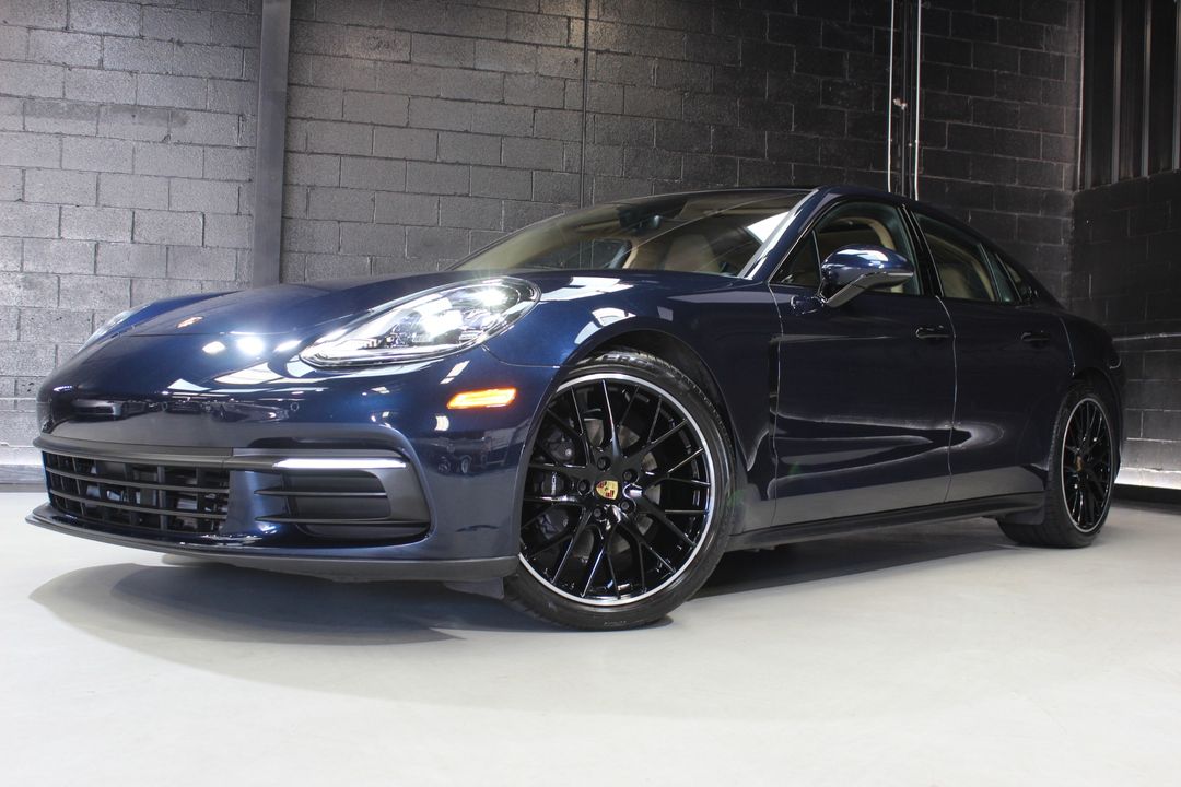 2020 Porsche Panamera
