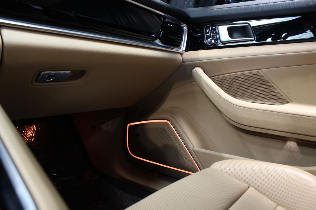 2020 Porsche Panamera