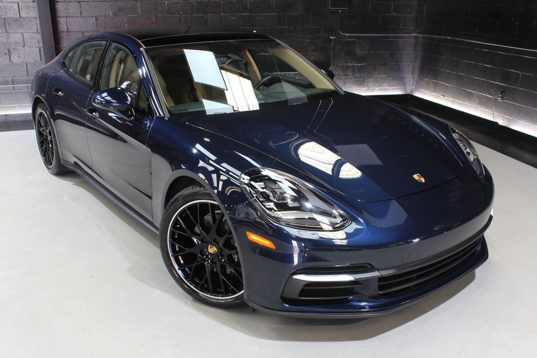 2020 Porsche Panamera