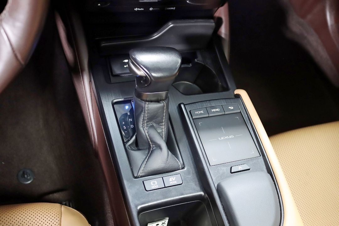 2021 Lexus ES 300h