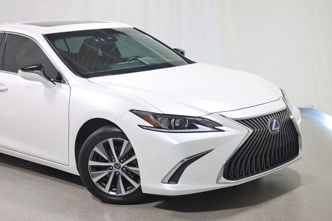 2021 Lexus ES 300h