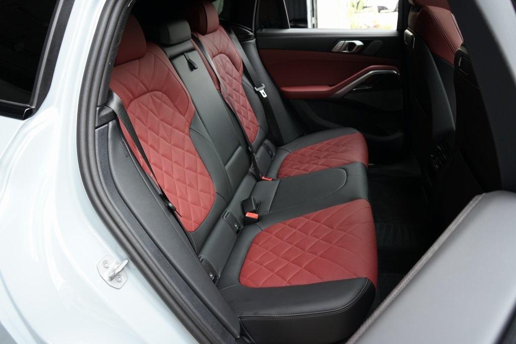 2025 BMW X6