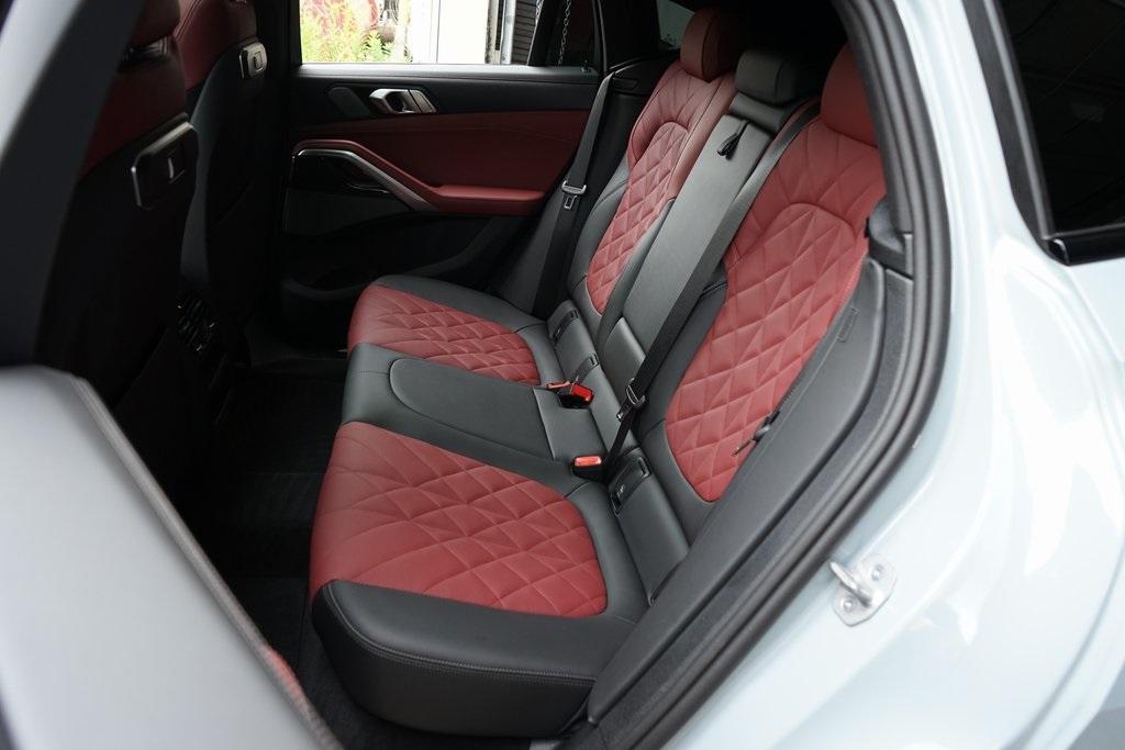 2025 BMW X6