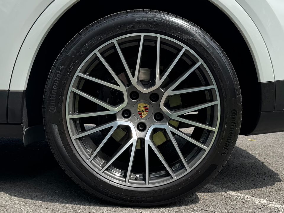 2022 Porsche Cayenne