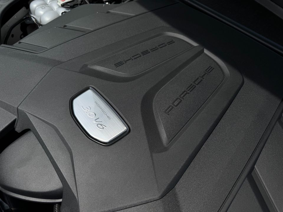 2022 Porsche Cayenne