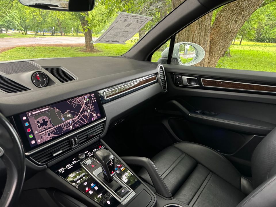 2022 Porsche Cayenne